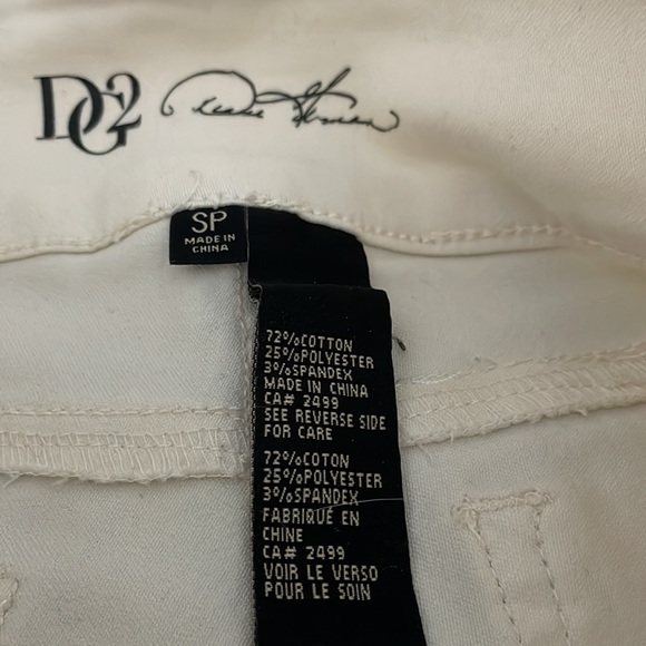 Like New DG2 Pull on Cream Legging . - Picture 7 of 7